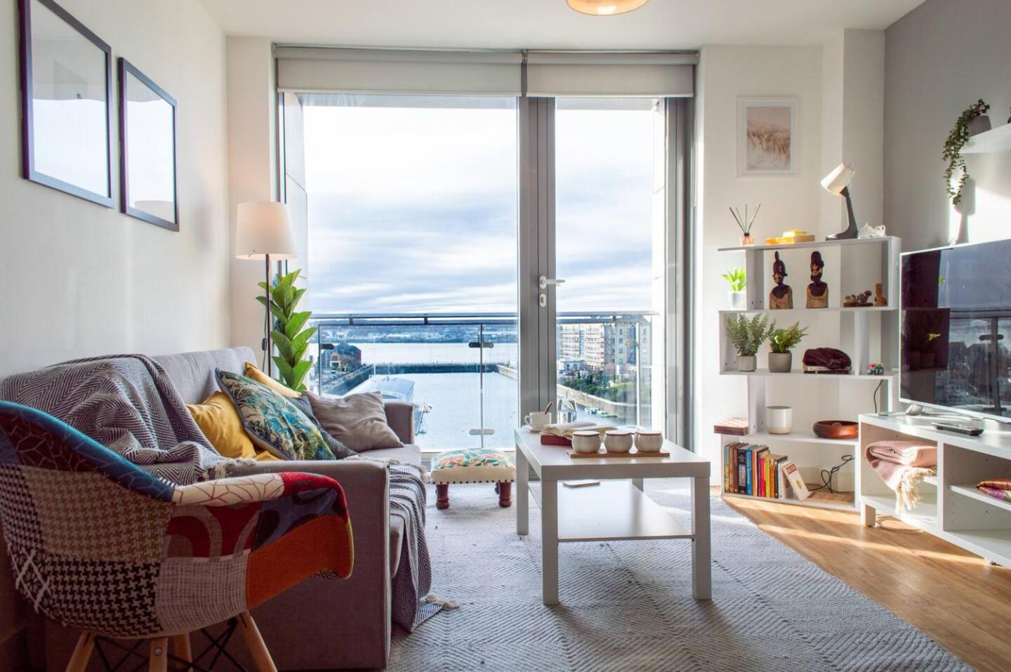 Stunning Mersey View Flat W Parking In Λίβερπουλ Εξωτερικό φωτογραφία